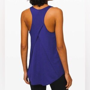 #136 NWT Lululemon Essential Tank *Pleated - 
Larkspur - Sz 6